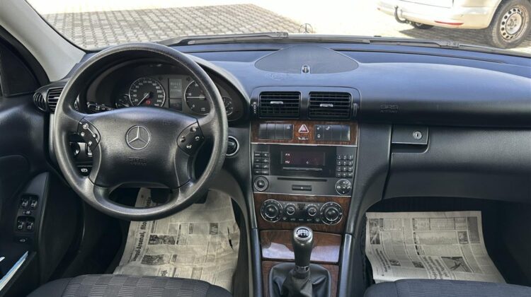 MERCEDES. BENZ C. 200 NAFTE. SUPER SUPER