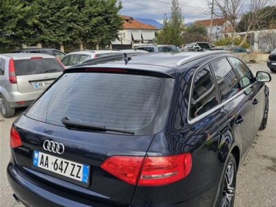 Shitet Audi a4 Gaz (TNG) Benzin