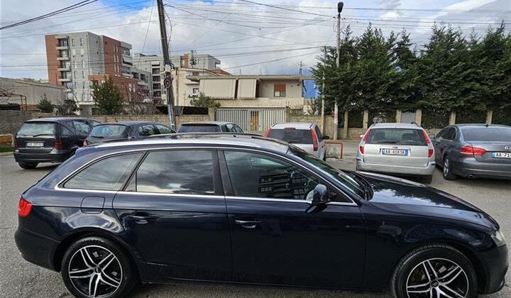 Shitet Audi a4 Gaz (TNG) Benzin