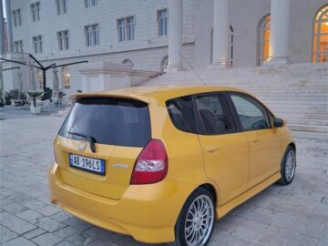 SHITET HONDA JAZZ benzine/gaz