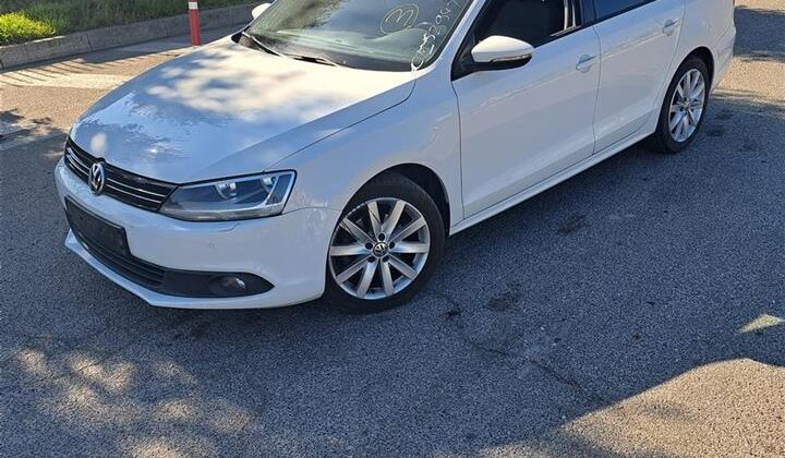 Vw Jetta 2.0 Nafte 2012