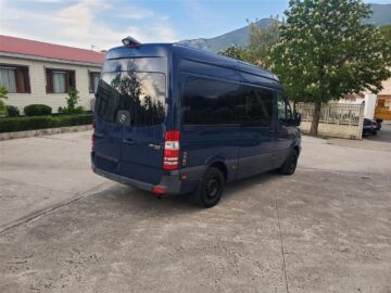 MERCEDES SPRINTER 1.8 BENZIN AUTOMAT 2010 ME 9 VENDE