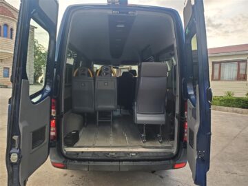 MERCEDES SPRINTER 1.8 BENZIN AUTOMAT 2010 ME 9 VENDE