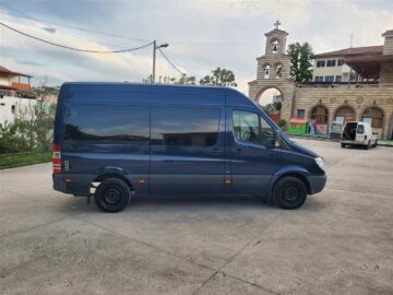 MERCEDES SPRINTER 1.8 BENZIN AUTOMAT 2010 ME 9 VENDE