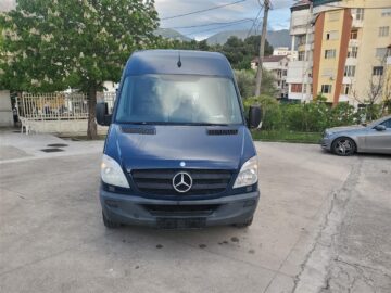 MERCEDES SPRINTER 1.8 BENZIN AUTOMAT 2010 ME 9 VENDE