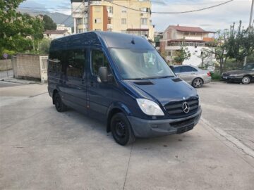 MERCEDES SPRINTER 1.8 BENZIN AUTOMAT 2010 ME 9 VENDE