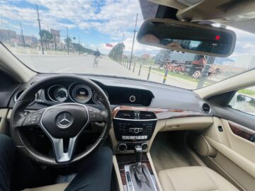 Shitet Mercedes-Benz C300 Viti 2012