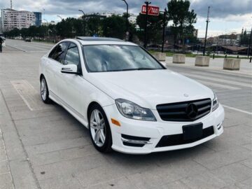 Shitet Mercedes-Benz C300 Viti 2012