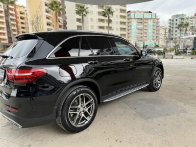 GLC 2.0 Benzine dhe GAZ 4Matic