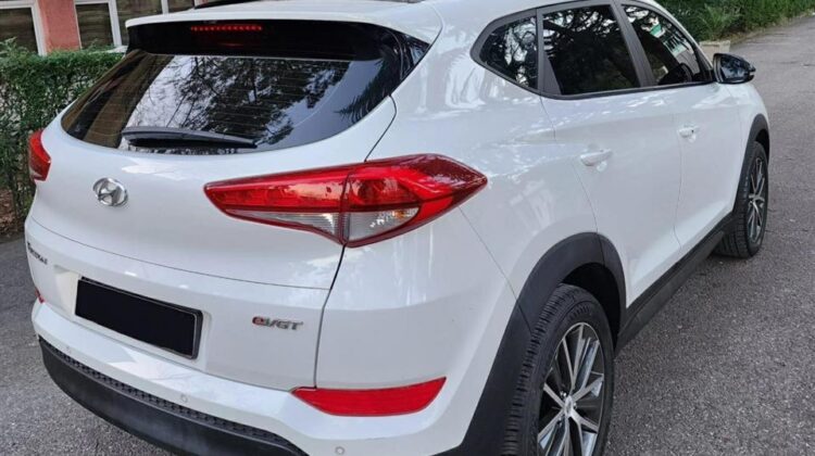 Hyundai tucson (full option)