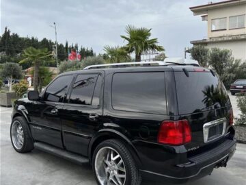 Lincoln navigator