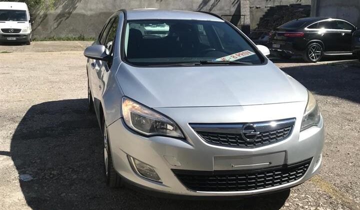 OPEL ASTRA 1.7 NAFTE Mundesi Nderrimi