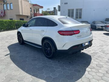 GLE 63s ? 80 mij km 2017