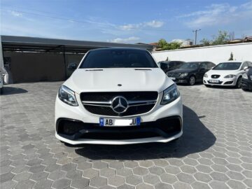 GLE 63s ? 80 mij km 2017