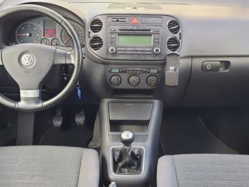 GOLF 5 PLUS 1.9 NAFTE MANUAL VITI 2006… OKAZION