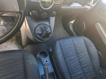 Mazda 2 1.4 Benzine 2008 Manuale