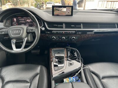 Shitet Audi Q7 Viti 2017 Motore 3.0 Benzine!!