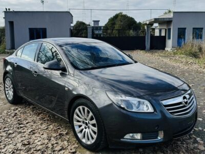 OPEL INSIGNIA 2.0 NAFTE