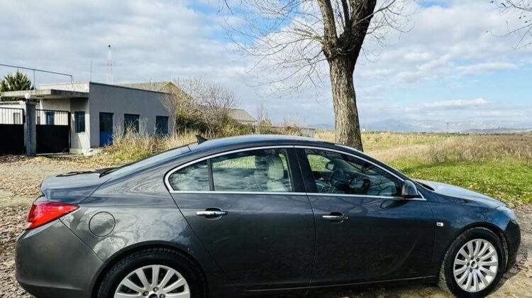 OPEL INSIGNIA 2.0 NAFTE