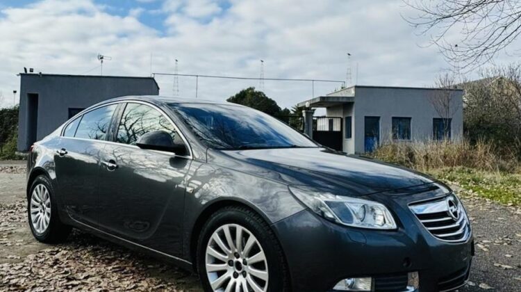 OPEL INSIGNIA 2.0 NAFTE