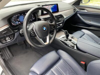 Bmw 530Xi 2020 me vetem 15 mije km si e re Sport-Line