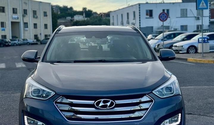 Hyundai Santa Fe 2.0 nafte 2015