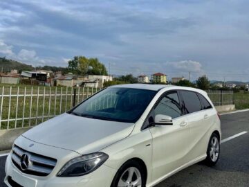 Mercedes b class 1.8 premium 2013