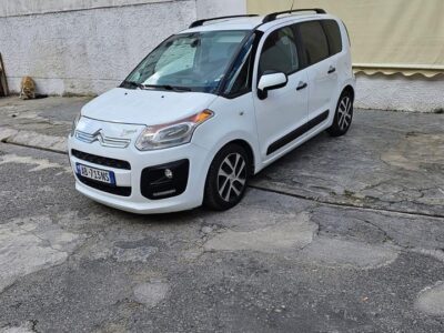 Shitet Citroen C3 1.6 automatik viti 2013