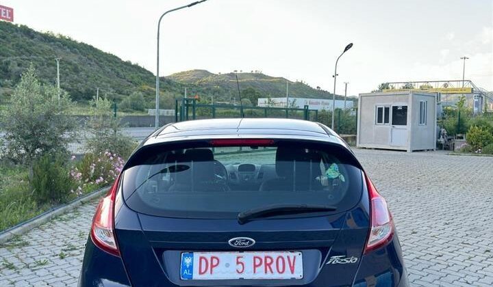 ??Shitet Ford Fiesta 1.4 Benzin-Gaz viti 2014