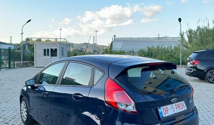 ??Shitet Ford Fiesta 1.4 Benzin-Gaz viti 2014