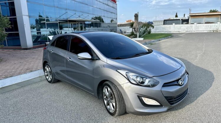 SHITET HYUNDAI I 30 FULL PANORAME