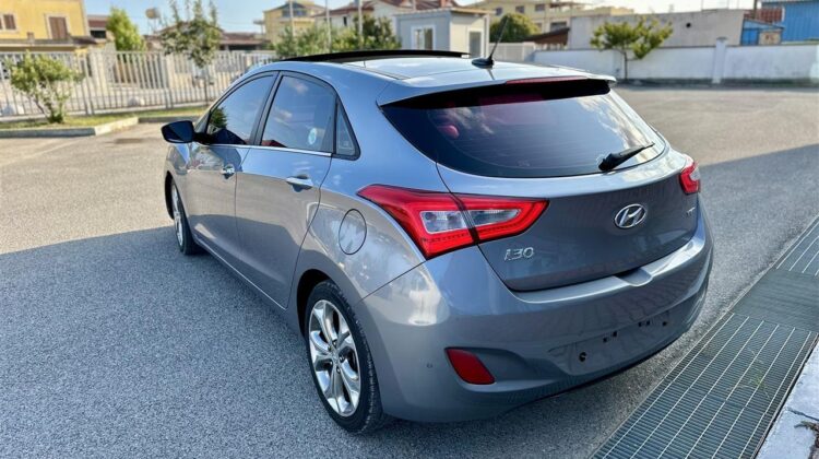 SHITET HYUNDAI I 30 FULL PANORAME