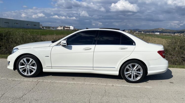 Shitet Mercedes C Class 220 Nafte Automat viti 2012