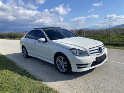 Shitet Mercedes C Class 220 Nafte Automat viti 2012