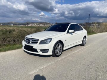 Shitet Mercedes C Class 220 Nafte Automat viti 2012