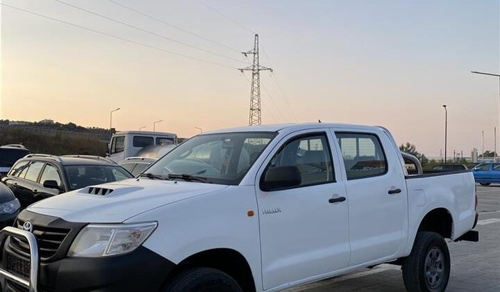 Toyota Hilux 2.5 nafte