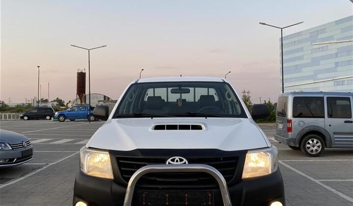 Toyota Hilux 2.5 nafte