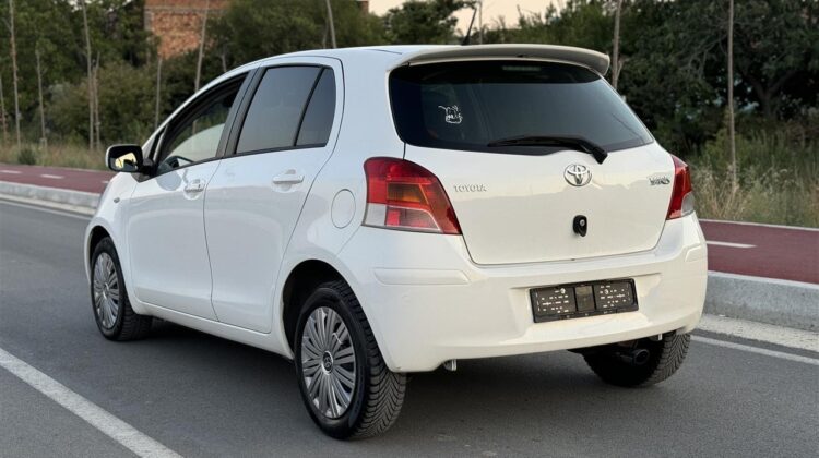 Toyota Yaris 1.33 Benzin 2009