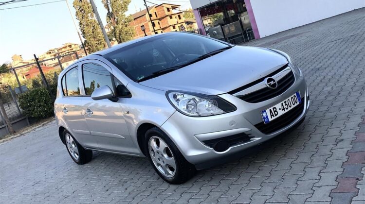 Opel Corsa 1.2 Benzine+Gaz (sapo targuar)