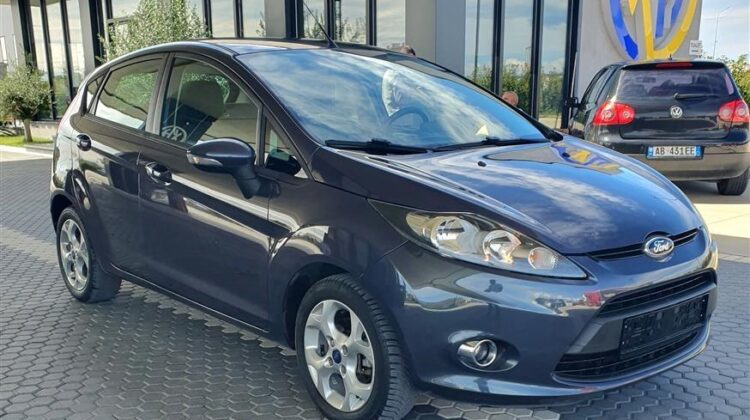 Shitet ford fiesta 1.4 benzin gaz viti 2012