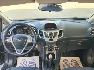 Shitet ford fiesta 1.4 benzin gaz viti 2012